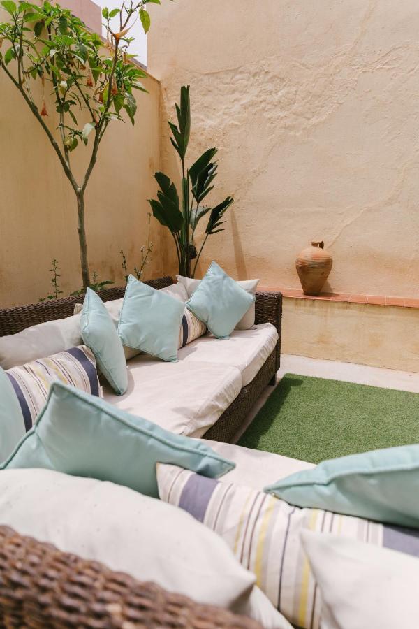 Apartament Ambb-Private Patio-Steps Away From Old Town Malaga Zewnętrze zdjęcie