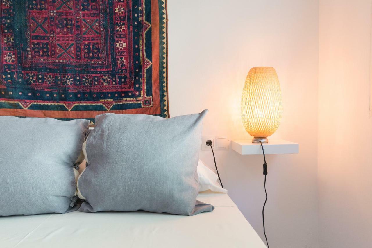 Apartament Ambb-Private Patio-Steps Away From Old Town Malaga Zewnętrze zdjęcie