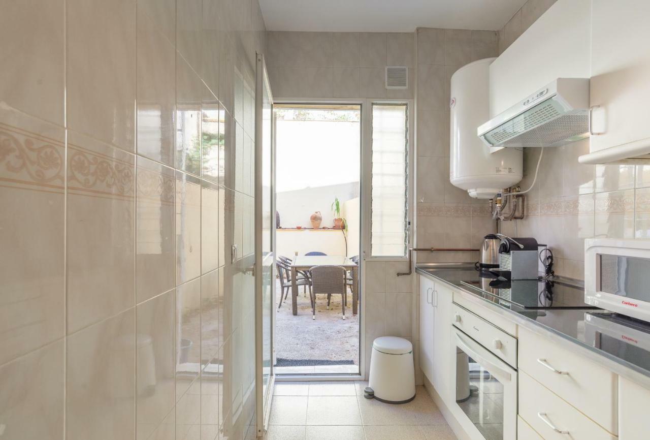 Apartament Ambb-Private Patio-Steps Away From Old Town Malaga Zewnętrze zdjęcie